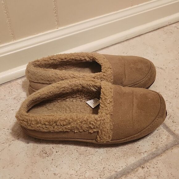 L.L. Bean Tan Brown Slippers Women's Size 8 - Picture 1 of 9